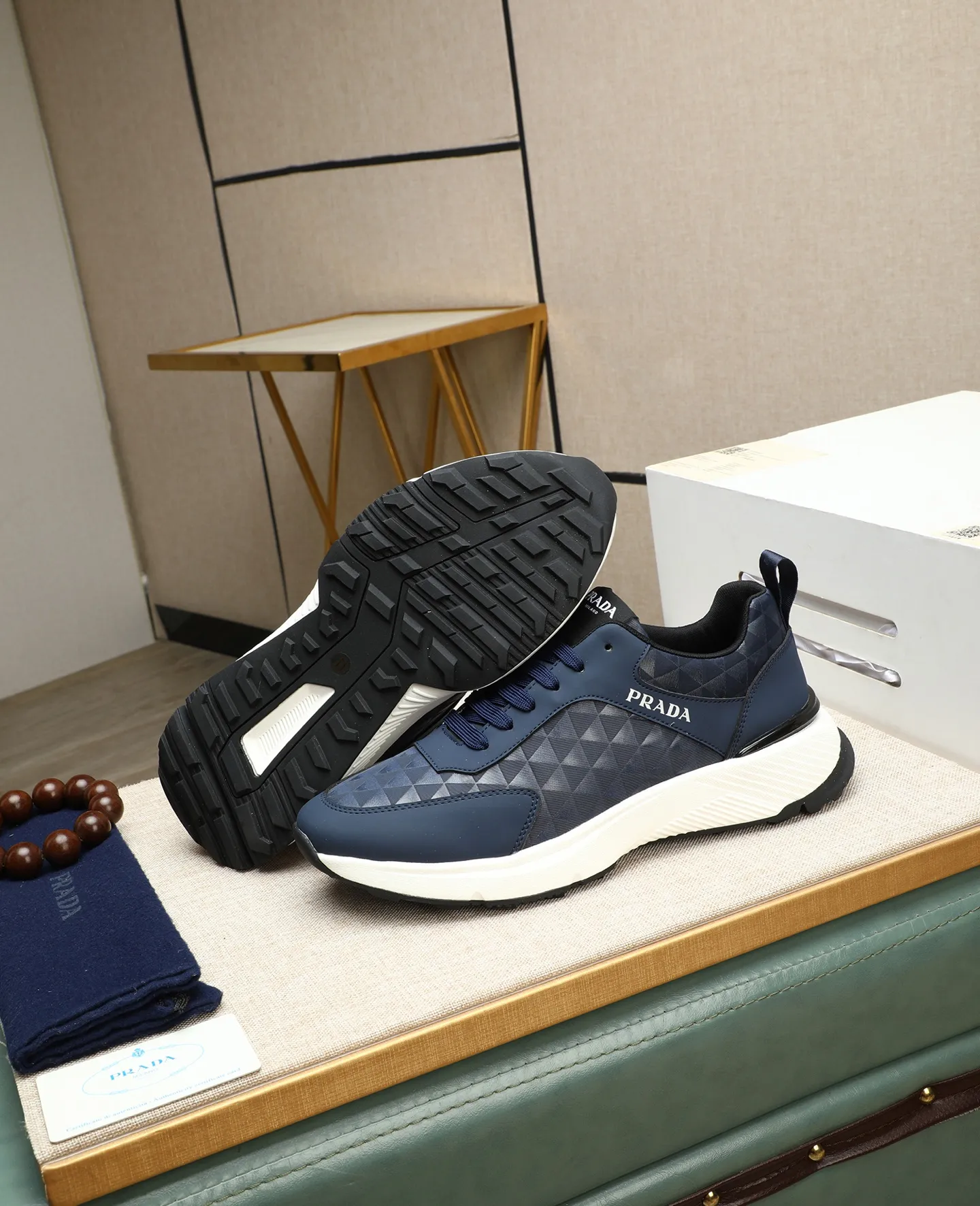 Men's men's shoes💰460🌹🌹[PRADA—Prada] new model🙈original replica! 👟👟👟The uppers are made of top-notch workmanship from Italy🇮🇹Imported calfskin❗️Genuine leather lining@Suitable for travel, the original version has an enlarged engraved sole, making it suitable for all kinds of travel, showing low-key luxury. Let quality speak for itself. Color: Size: 38-44